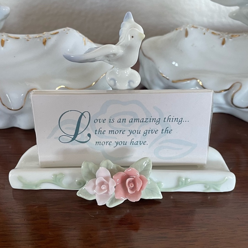 A Beautiful Ceramic Bird to Inspire You